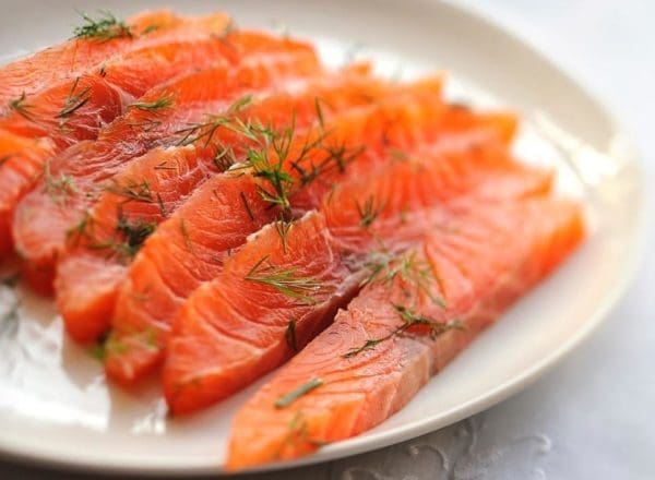 Gravlaks de salmón